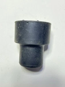 1 Ford Insulator C5TZ-3B204-E New  - Foto 1 di 3