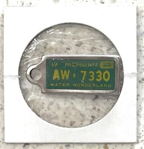 Michigan 1960 DAV License Plate Keychain Tag - Disabled American Veterans - Picture 1 of 2