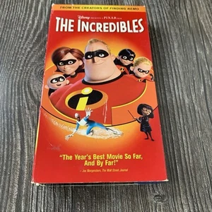 Disney Pixar The Incredibles (VHS, 2005) - Imagen 1 de 8