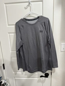 Under Armour Fitted - Picture 1 of 3