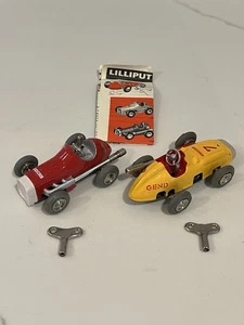 2 Lilliput Schuco Micro Racer 1041 rot & 1043 gelb Aufziehwagen, Schlüssel, manuell - Bild 1 von 17