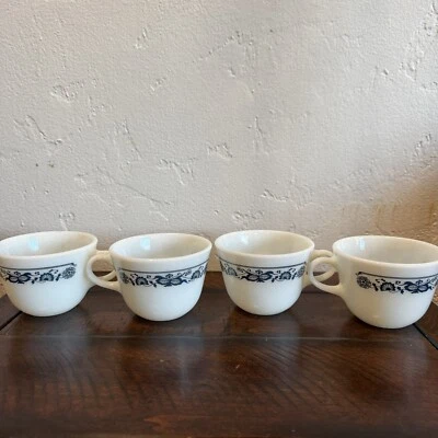 4 tazas de repuesto vintage Pyrex Corelle Old Town patrón azul - retro años 70 Foto 1 de 4