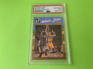 Tarjeta firmada automática Nikola Jokic Nuggets 2016 Panini Donruss #90 losa PSA/DNA - Imagen 1 de 2