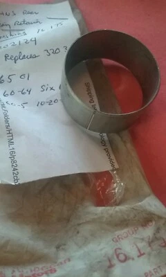 1960 - 1965 AMC Rambler Transmission Rear Bearing Retainer Bushing 1961 1962 64 - Imagem 1 de 3