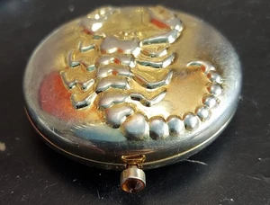 vintage Estée Lauder Scorpio Zodiac powder compact 06 Transparent Gold  - Picture 1 of 5