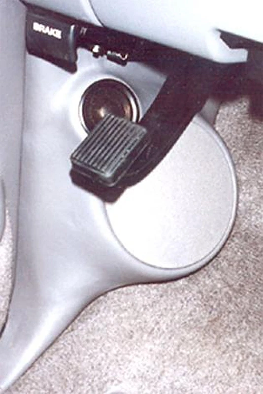 qlogic - Image 1 of 1