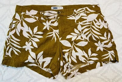 Old Navy Women Sz 20 Everyday Short Linen Blend White Palm Floral Print On Brown - Image 1 of 4