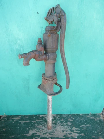 Vintage Cast Iron Hand WATER PUMP 25" High Signed MYERS Cover
