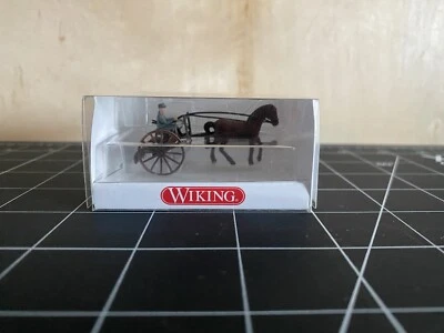 Rastrillo tirado por caballos WIKING 8890128 (granja) - 1:87/HO Foto 1 de 4