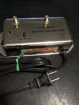 Radio Shack Archer 15-1113A 20dB Signal Amplifier UHF/VHF/FM w/Gain & FM Trap - Image 1 of 4