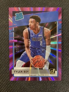 Donruss Rated Rookie Purple Laser 2020/99 Tyler Bey n.º 243 - Imagen 1 de 2