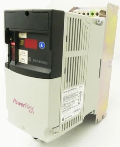 ALLEN BRADLEY 22D-B5P0N104 Powerflex 40P Serie: A -used- - Picture 1 of 5