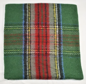 Pottery Barn Stewart Plaid Green Multi Christmas Pillow Cover 20x20 SAMPLE READ - Picture 1 of 5