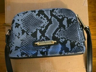 Versace 1969 abbigliamento sportivo synthetic leather shoulder bag - Image 1 of 4