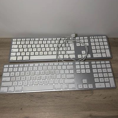 Apple A1243 Extended Keyboard (Ersatzteile/Reparatur) + OMOTON Wireless Keyboard - Bild 1 von 4