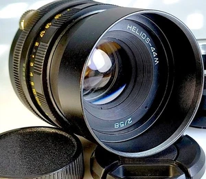 Helios 44M 58mm F2 M42 lens, Swirly Bokeh King, Vintage Portrait lens for Fuji X - Picture 1 of 22