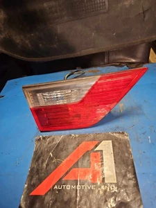 07-10 BMW X3 Left Tail Light Trunk Lid Mounted Reverse Lamp Driver Side Lh OEM - Foto 1 di 7