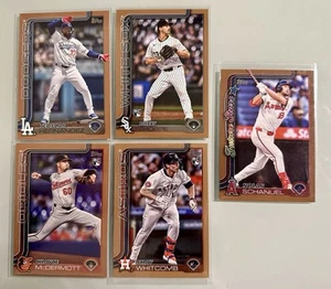 2025 Topps Series 1 Gold /2025 5 Card Lot - Thorpe Whitcomb McDermott Schanuel - Picture 1 of 2