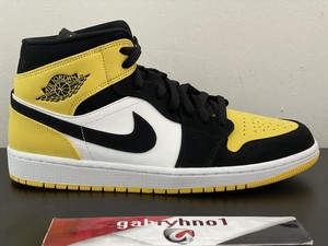 air jordan mid yellow toe