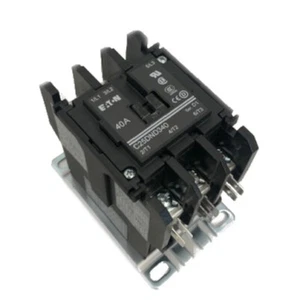 Contactor de propósito definido C25DND340A 40 AMP con bobina de 120 Vac - Imagen 1 de 2