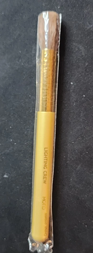 Cepillo sombreador corrector de ojos grande Lightning Crew dorado MOTD COSMETICS VEGANO ●LEER● Foto 1 de 1