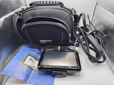 Garmin Nuvi 760 GPS Navigation System Bluetooth Bundle With Wall And Car Charger - Image 1 of 4