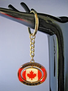 VANCOUVER CANADA keyring / souvenir - Picture 1 of 6