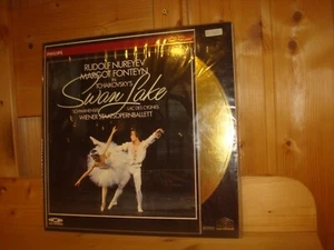 RUDOLF NUREYEV in Tchaikovsky Swan Lake LANCHBERRY PHILIPS LASERDISC LD Like New - Picture 1 of 2