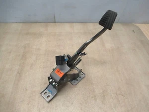 Pedal de freno HYUNDAI i20 PB 1.4 32800-1J100 (208) - Imagen 1 de 7