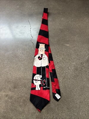 Cómics de Dilbert Dogbert con cuello de seda rojo con rayas negras Foto 1 de 4