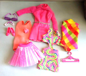 Vintage BARBIE 1960s MOD Fashion Clothes & Accessories Lot 10pcs Hot Pinks