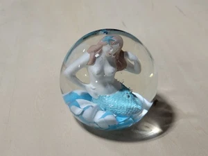 Vintage 3,5" Kunst Glas Briefbeschwerer Meerjungfrau innen handgefertigt in USA 2 Pfund Ozean - Bild 1 von 10