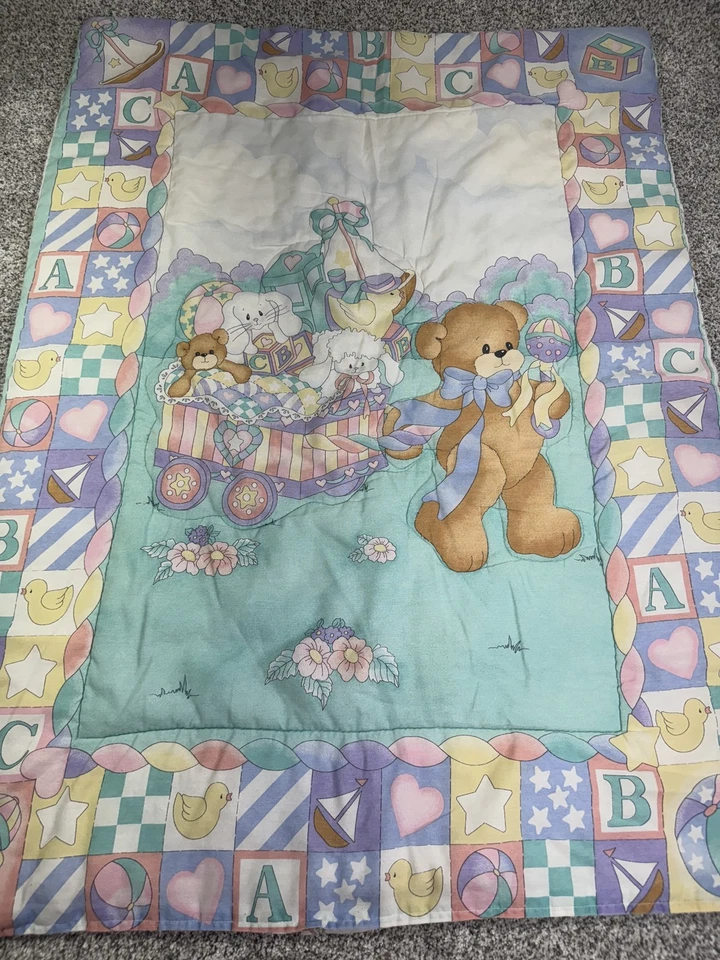 Manta reversible vintage para bebé ABC oso de peluche pato conejito decoración infantil años 90 Foto 1 de 4