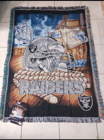 Las Vegas Raiders NFL Woven Tapestry Throw Cover