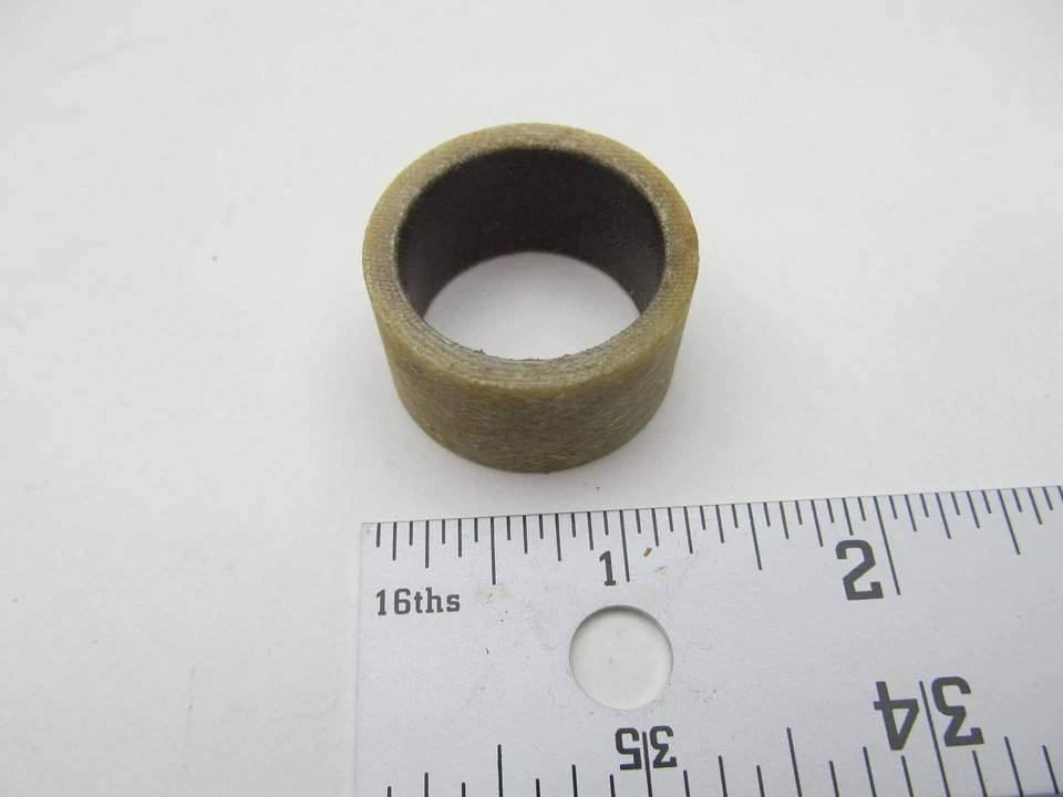 3852544 911787 Cojinete de dirección e inclinación OMC Cobra/Volvo 2,3-7,4 L montaje en popa Foto 1 de 1