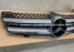 Rejilla delantera genuina OEM 2198801583 Mercedes-Benz CLS500 CLS550 2006-2011 - Imagen 1 de 4