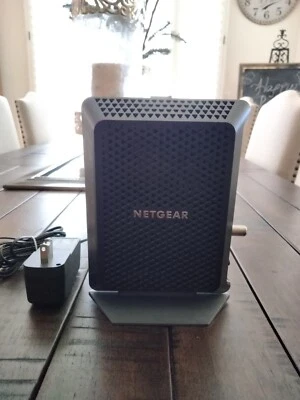 Módem de cable de alta velocidad NETGEAR CM700, DOCSIS 3.0 con cable de alimentación probado Foto 1 de 3