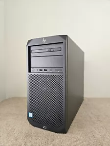 HP Z2 G4 Workstation Intel Xeon E-2276G 32GB M.2 SSD 1TB NVIDIA P2200 - Afbeelding 1 van 4