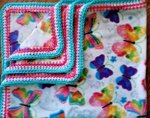 Fleece Baby Lap Blanket Crochet Edge 30 x 38 Butterflies - Picture 1 of 4