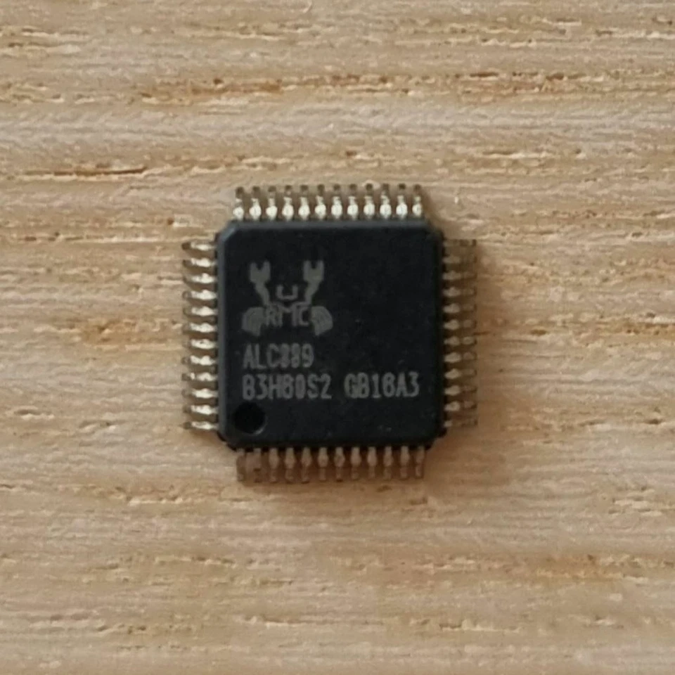 ALC889 Realtek 7.1+2 Channel HD Audio Codec AU STOCK FAST POSTAGE - Image 1 of 1