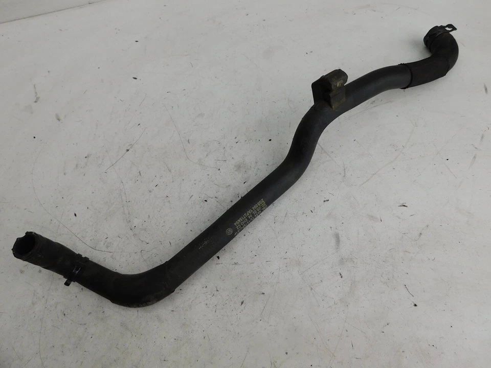 Mercedes Benz SLK 280 R171 2007 Coolant Water Hose Pipe A1718301796 J110 - Image 1 of 1