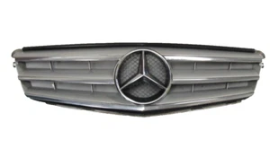 Parrilla del radiador delantero Mercedes Clase C C200 2007-2014 W204 parrilla del radiador C200 - Imagen 1 de 3