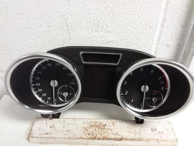 Speedometer Thru 02/08/15 MERCEDES GL-CLASS 744873 ID # A1669007813 - Image 1 of 4
