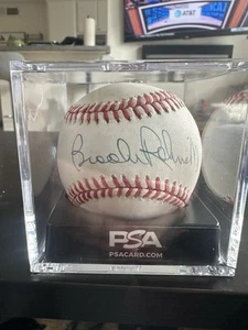 Brooks Robinson Signed Baseball PSA Certified - Picture 1 of 2