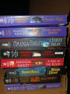 Posten von 8 Amanda Ashley Büchern - Bild 1 von 2