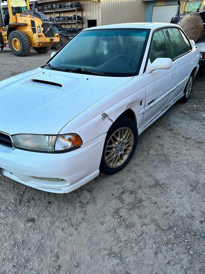 Used Fuel Injection Air Flow Meter fits: 1999 Subaru Legacy AT Grade A - Image 1 of 4