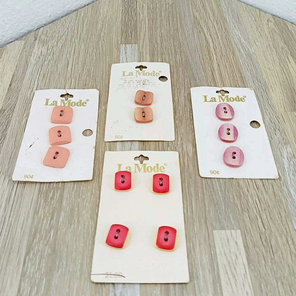 Button Lot Carded La Mode Square & Oval Craft Sewing Closures & Connectors - Image 1 of 4