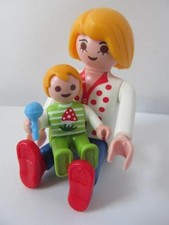 Playmobil Dollshouse family figures: Mum & baby with rattle (blonde hair) NEW