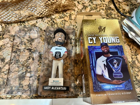 Sandy Alcantara CY Young  Miami Marlins Bobblehead Out Of 8,000 06/24/23 NEW Cover