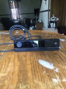 Microsoft Xbox One Kinect Camera Motion Sensor Bar Black MODEL 1520 OEM - Picture 1 of 7